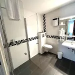 فندق Fasthotel Toulouse Aeroport