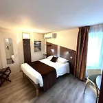 Fasthotel Toulouse Aeroport فندق