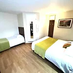 Fasthotel Toulouse Aeroport بلانياك