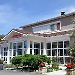 فندق Fasthotel Toulouse Aeroport بلانياك