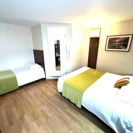 Fasthotel Toulouse Aeroport 2*