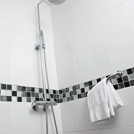 Fasthotel Toulouse Aeroport 2*