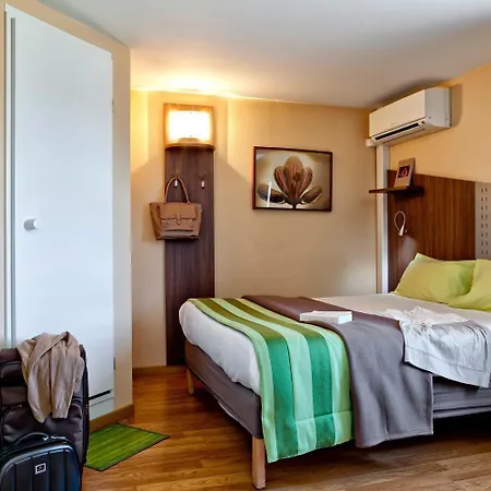 法斯特酒店 布拉尼亚克