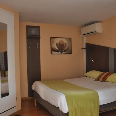 Fasthotel Toulouse Aeroport Hotel 2*