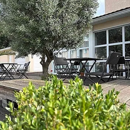 Fasthotel Toulouse Aeroport Hotel